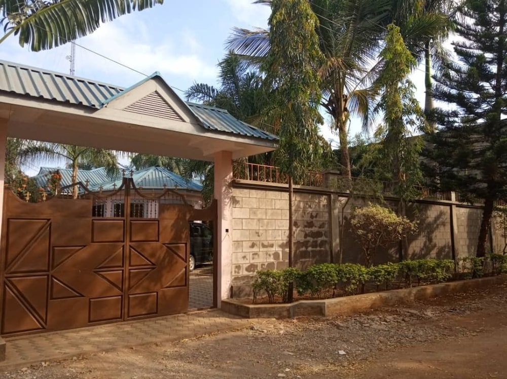Kilimanjaro Peak - Hostel