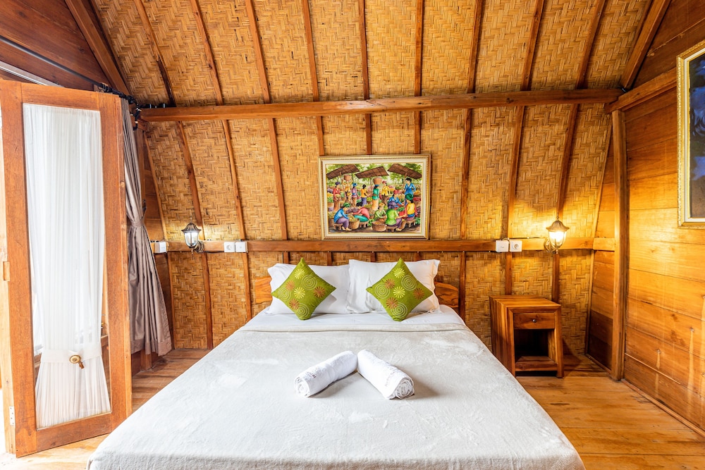 Kubu Sental Cottage view 5