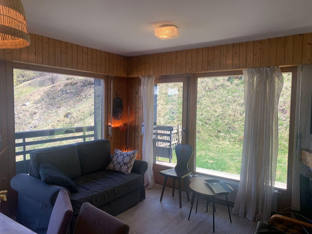 Classy Apartment Amid Hills