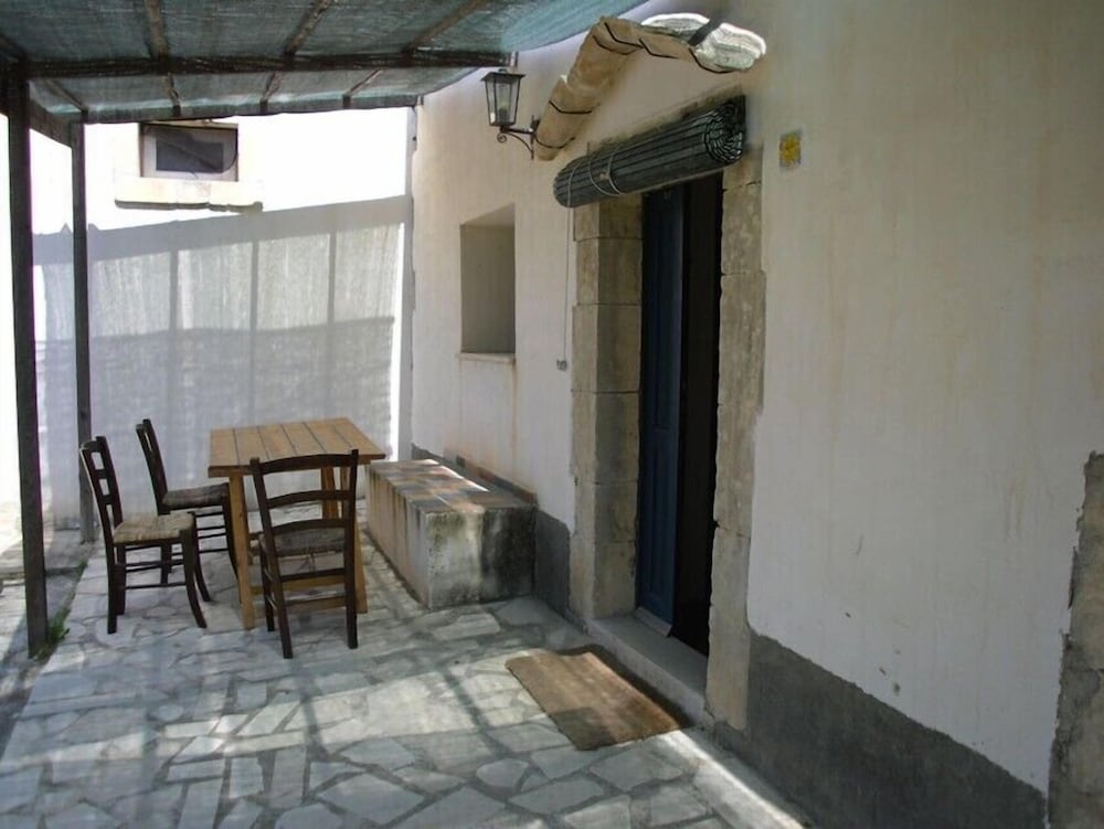 Photo 30