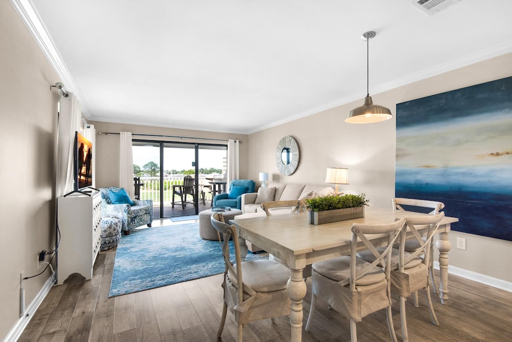 Harbour Hideaway