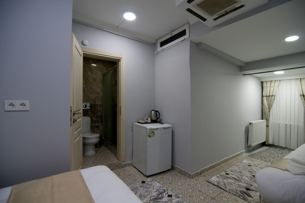 Istanbul Palace Otel - Image 14