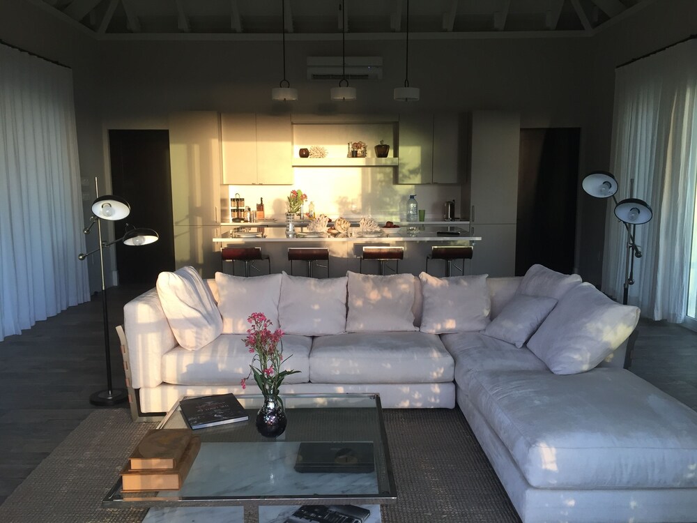 2 Bedroom Bungalow-Style Villa