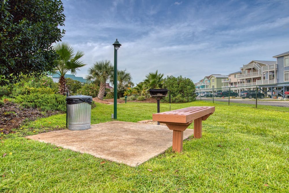 Plantation West Condos