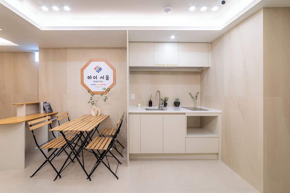 Hi Seoul Hostel Myungdong West