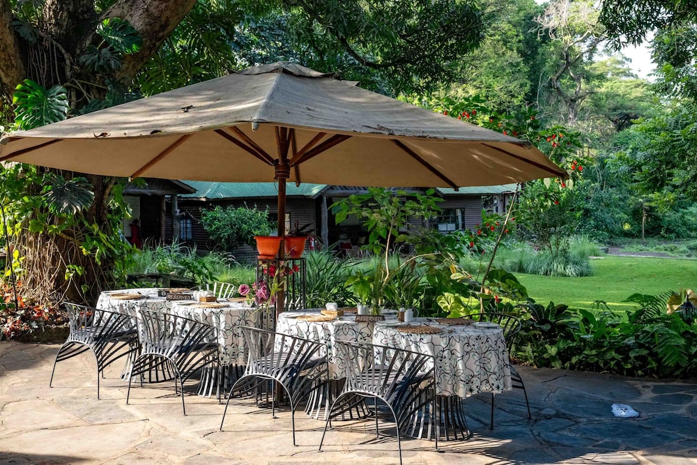 Mount Meru Game Lodge