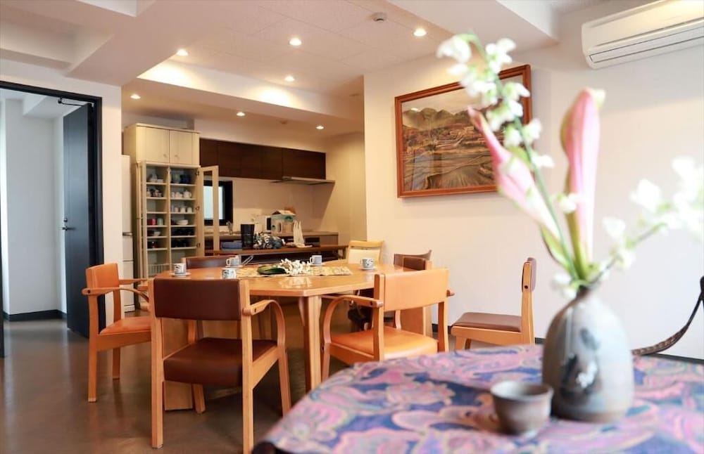 Hostel Taichi-House