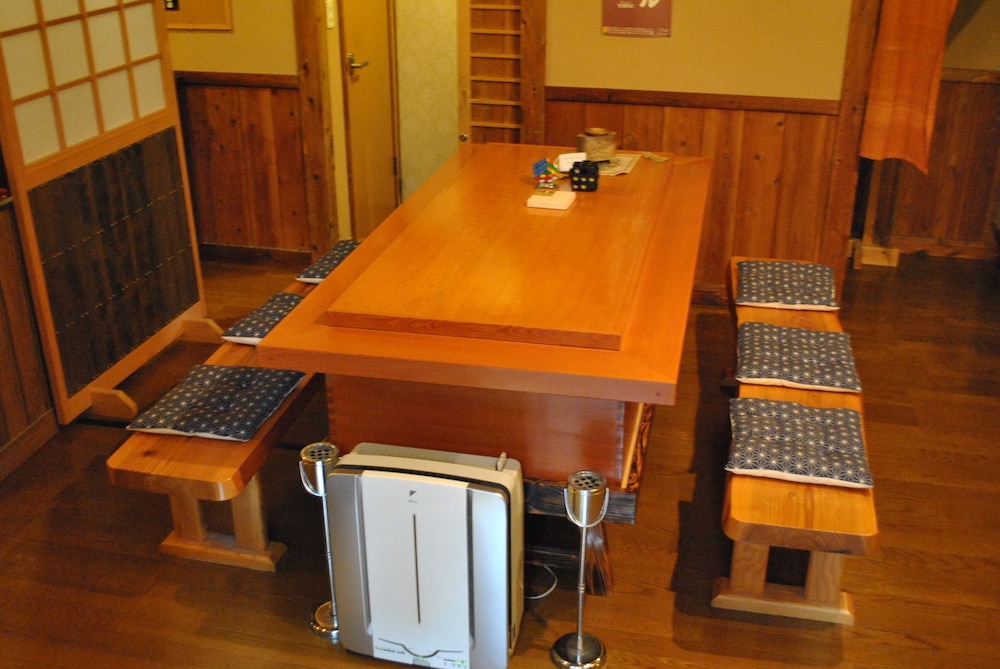 Hot Spring Inn Banya
