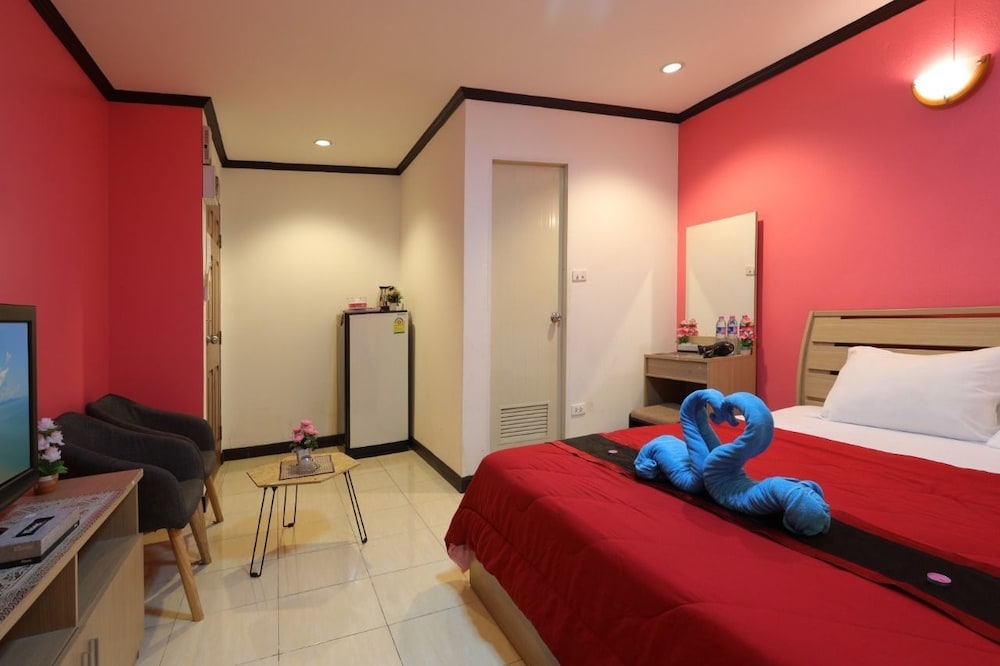 Photo 12