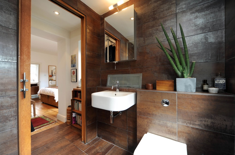 West End Hideout Apartment London