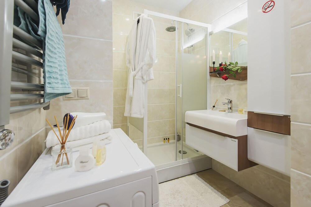 GM Apartment 2 Leont'yevskiy Pereulok 6