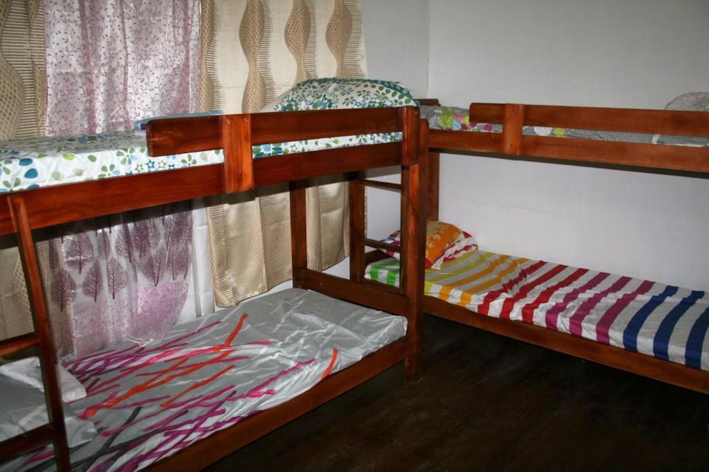 8th Street Guesthouse Sto Nino Cebu - Hostel