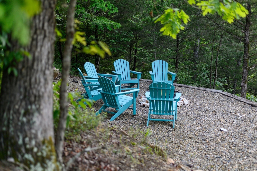 Luxury Retreat in Broken Bow