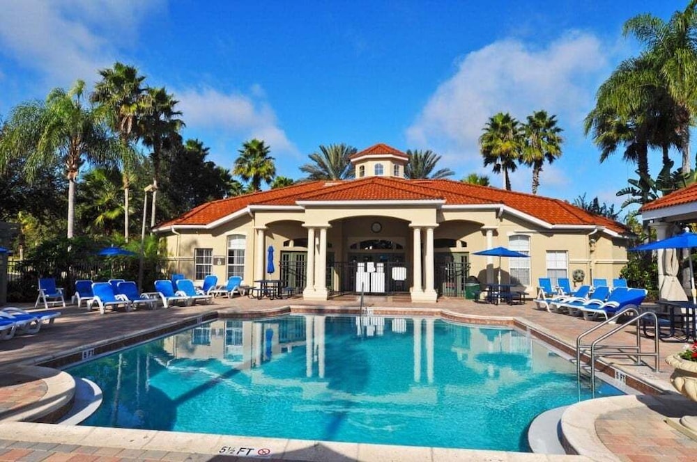 Mickey's Island Escape - 6 Bedroom w/ Pool Slide 6 Villa