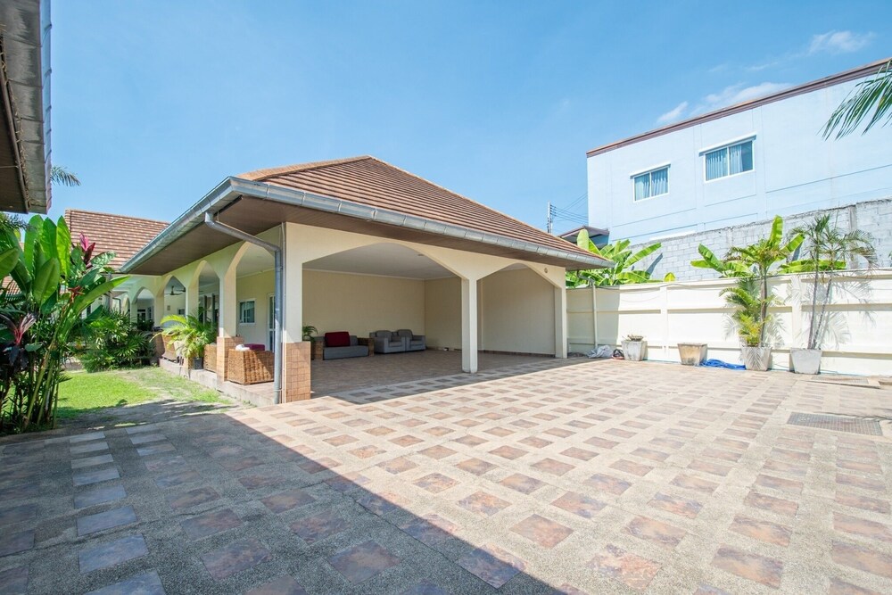 Pool Villa for Families and Party