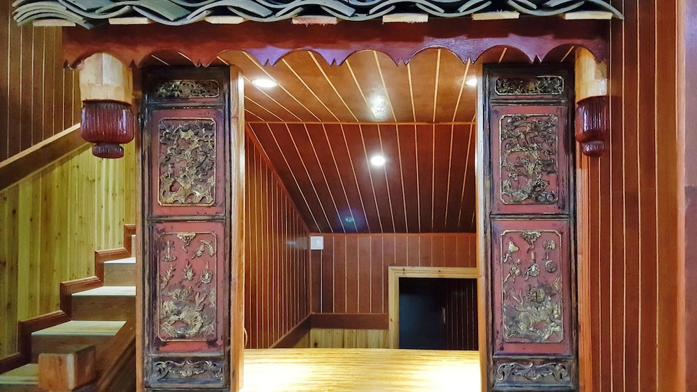 Yangshuo Li River Lodge