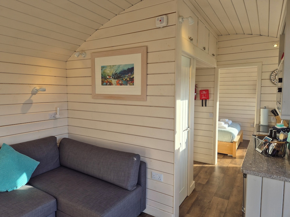Toradh Cabin