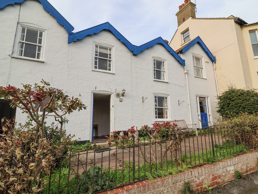 Iona Cottage