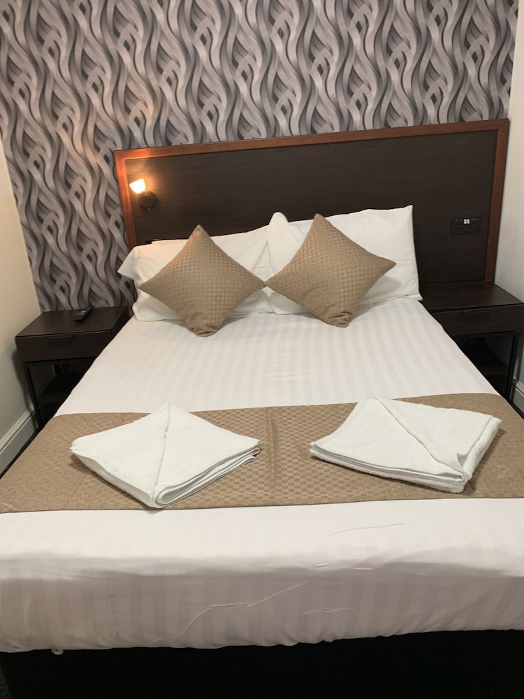 Salford Vacations - Imperial Salford Hotel - Property Image 50