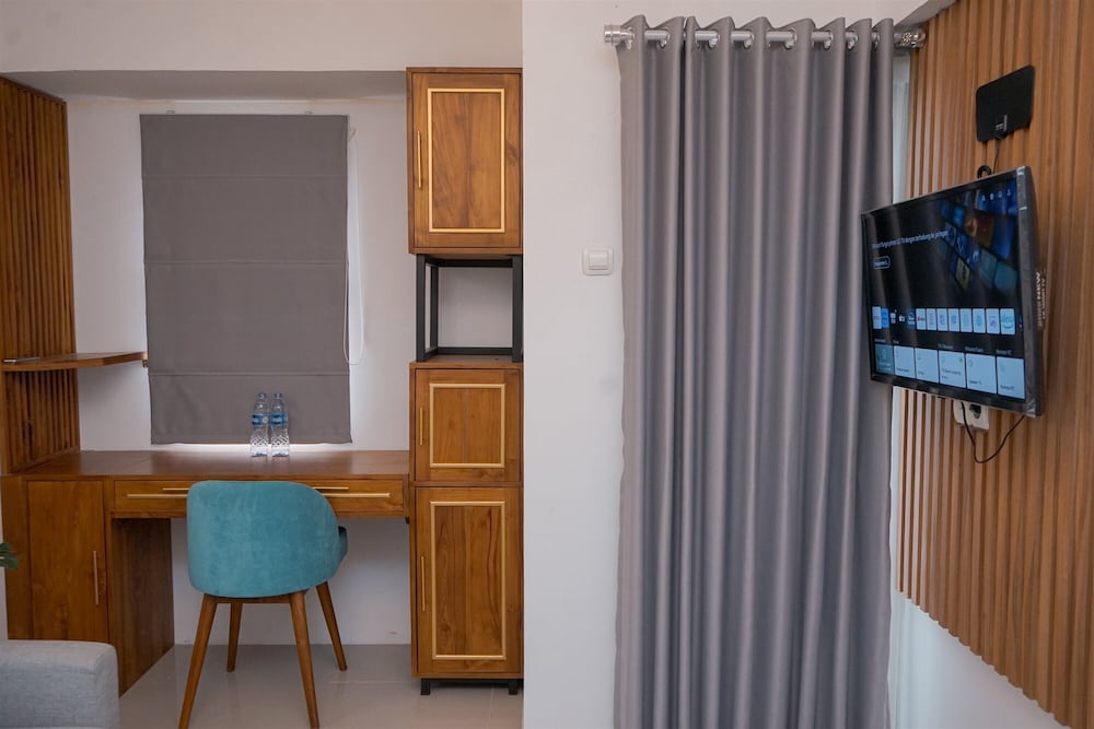 Luxurious 2BR at Urbantown Serpong Apartment