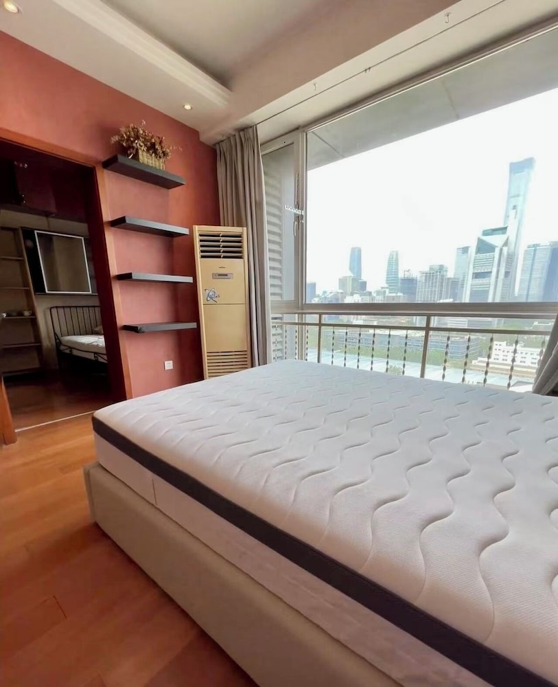 Beijing Furnished Apt with Queen bed