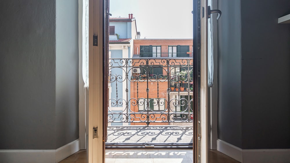 Italianway - Rosmini 13 B