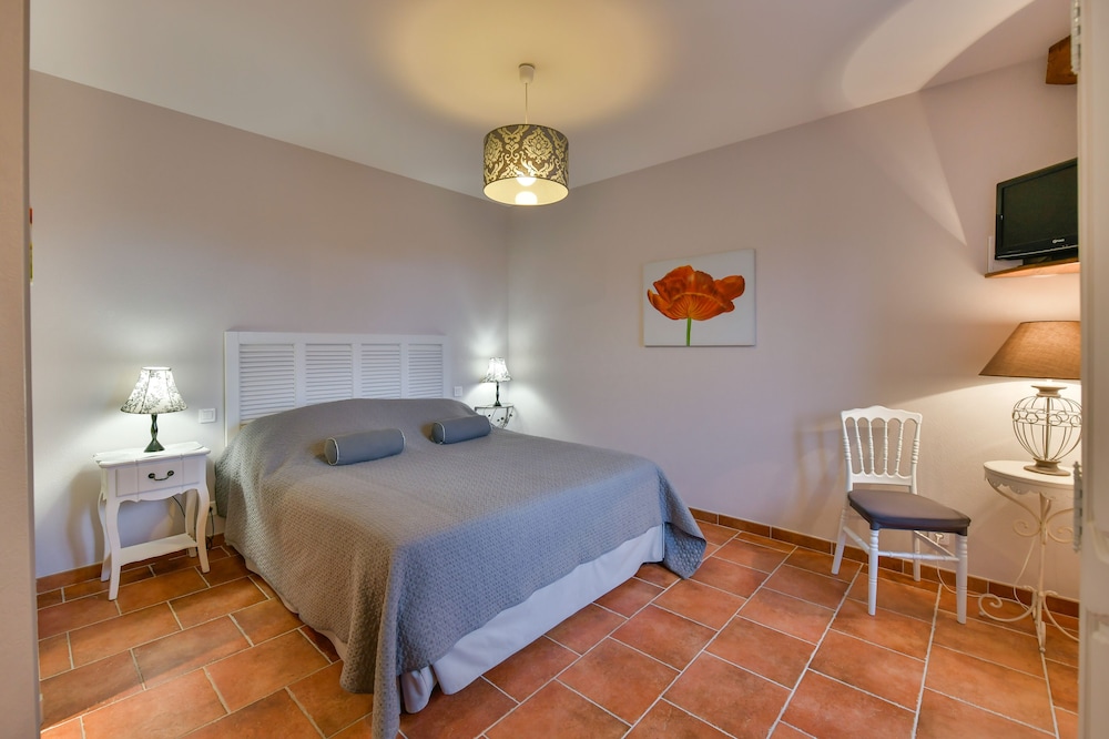 Le clos champagnac at Hotel Golf Chateau de Chailly