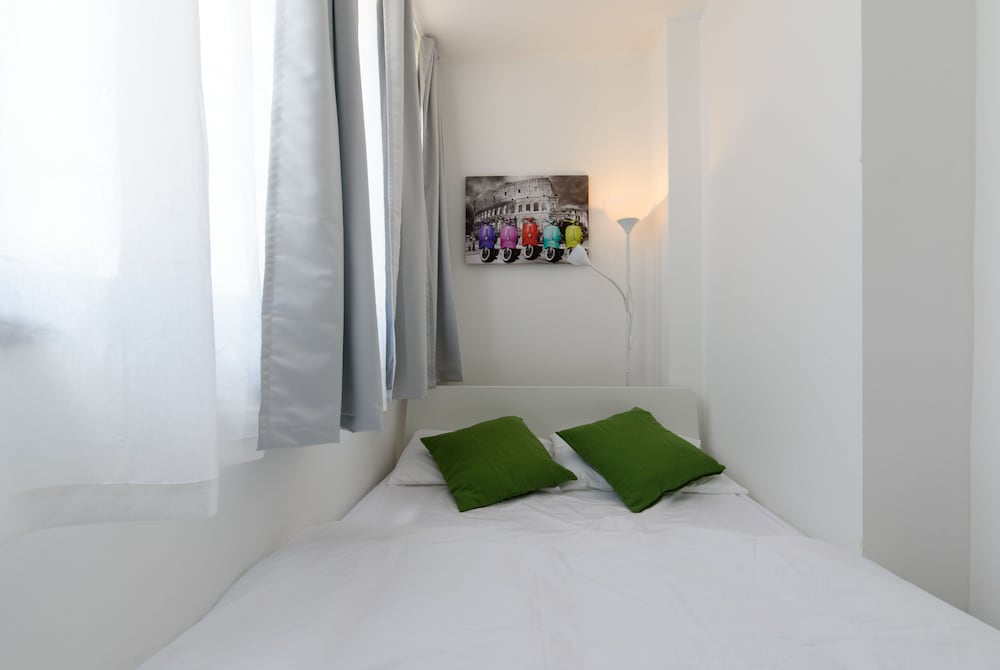 Beach View Apartments And Studio