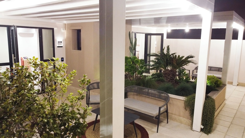 Kalinifta Rooms Luxury Style