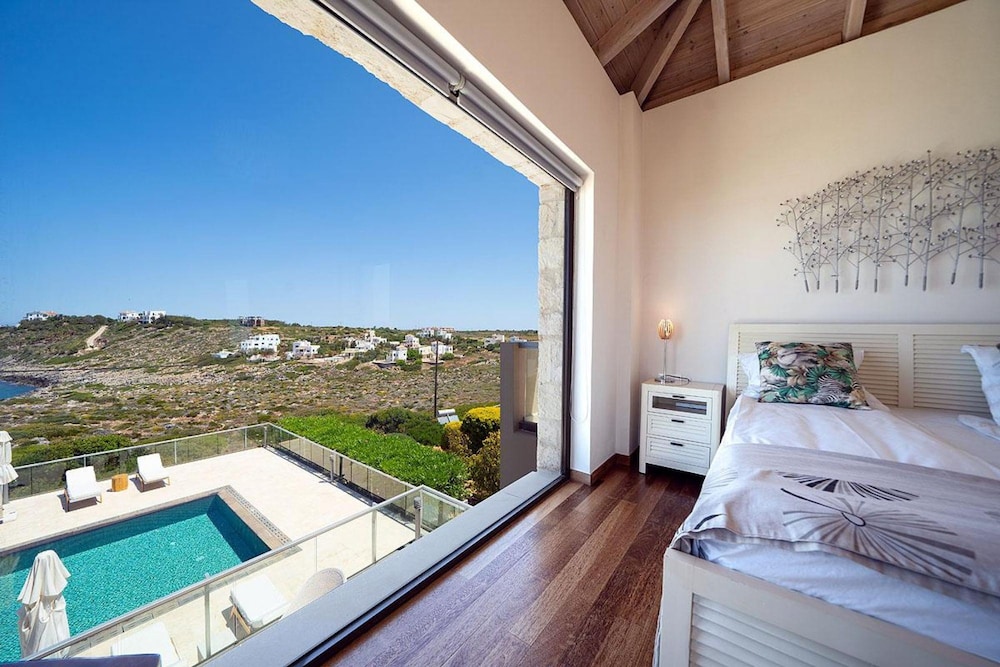 Tersanas Villas