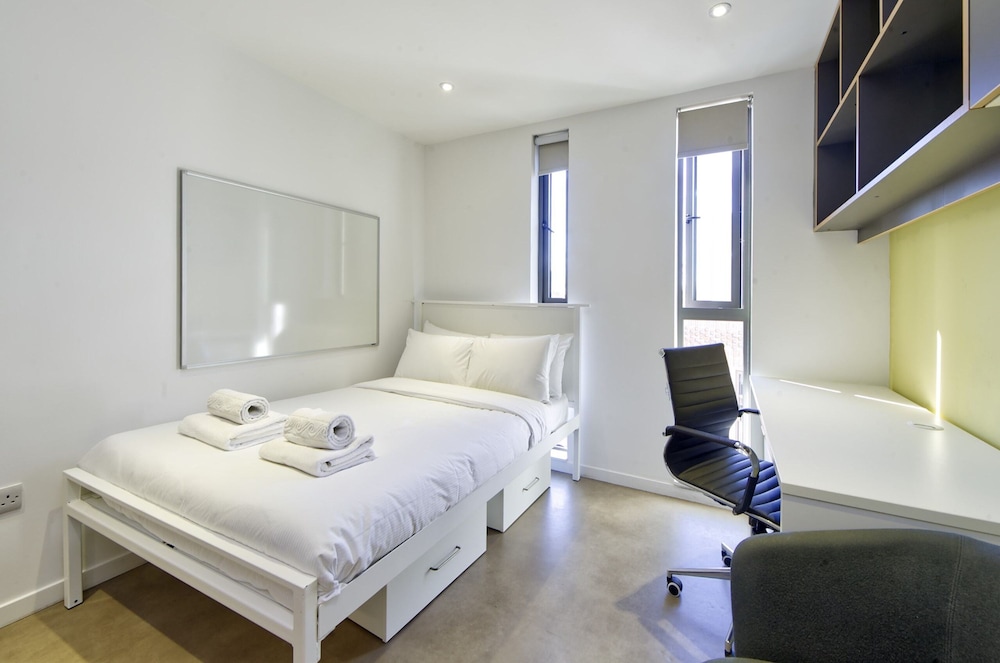 Cosy Student Studio in Hammersmith