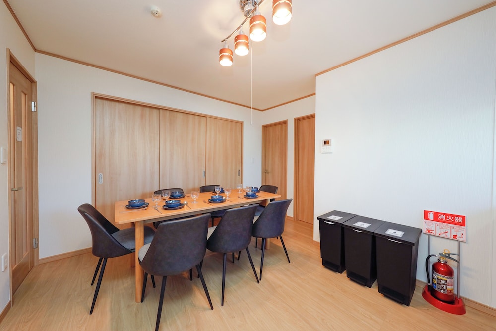 Domire Setagaya by Tranova