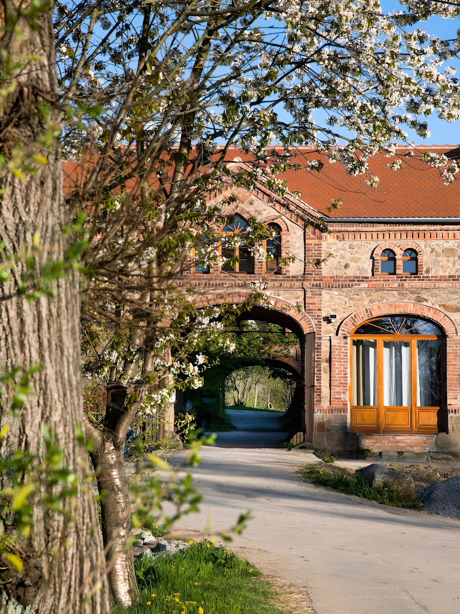 Denkmalgeschütztes Rittergut Hexenburg