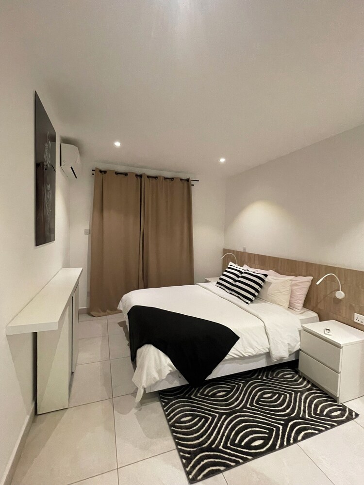 Meraki Homes at Embassy Gardens