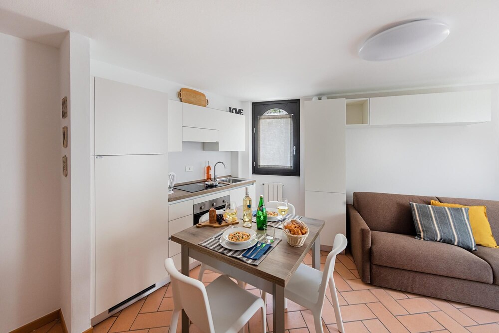 La Limonaia 2 Apartment by Wonderful Italy view 2