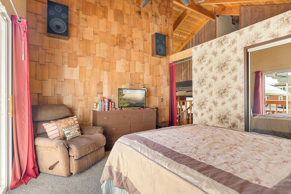 Blue Jay Chalet Unit#5 view 4