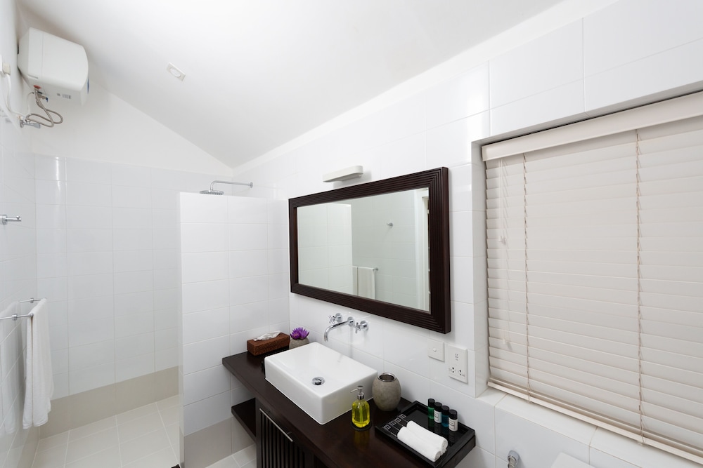 Nyne Hotels Rock Villa - Bentota