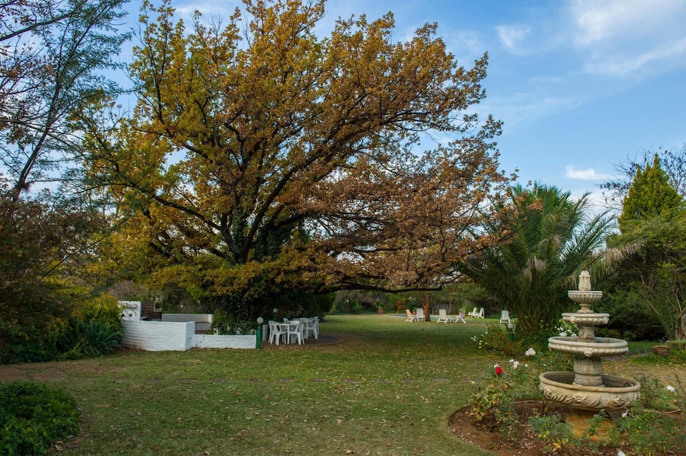 Emtonjeni Country Lodge
