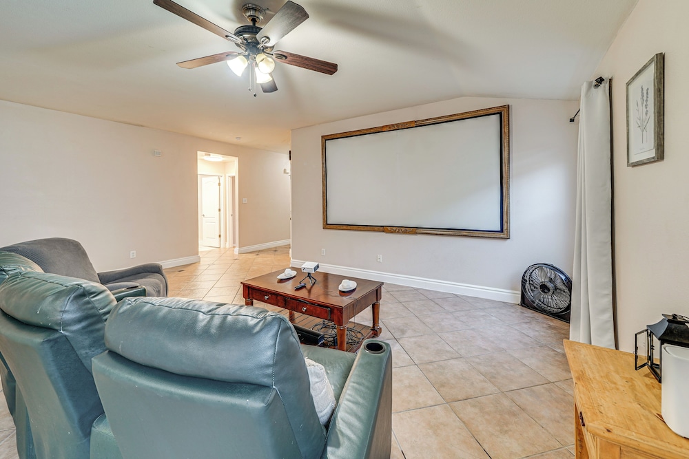 Pool Access & Fenced Yard: San Antonio Family Home