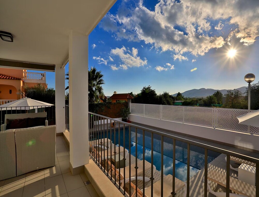 Amazing Villa Near Ibiza Town
