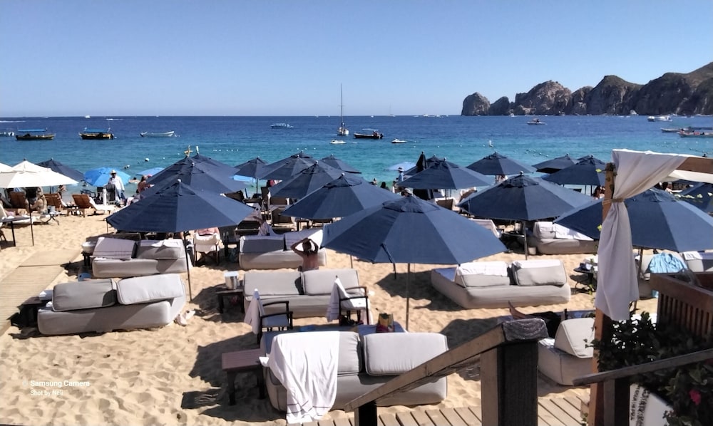 Cabo bay