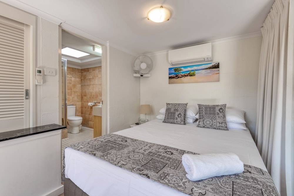 Tropical Reef Apartments Port Douglas