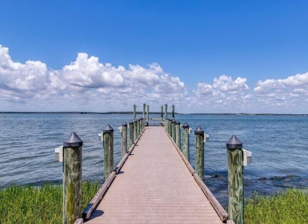 Sunset Island - 39 Fountain Drive West 3f 3 Bedroom Condo