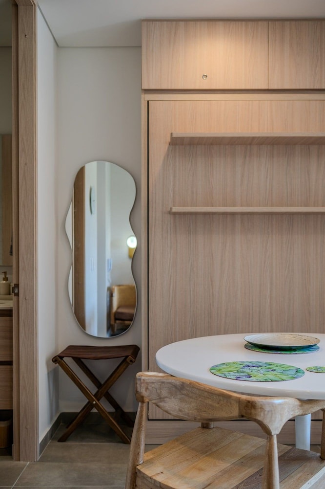 Salguero Suites