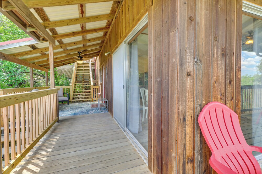 Waterfront Spicewood Home: Deck, Fire Pit Grill - Property Image 36
