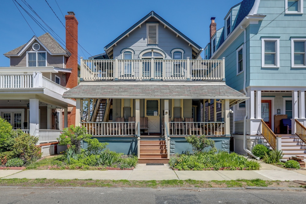 Walk to Ocean Grove Beach: Apt in New Jersey