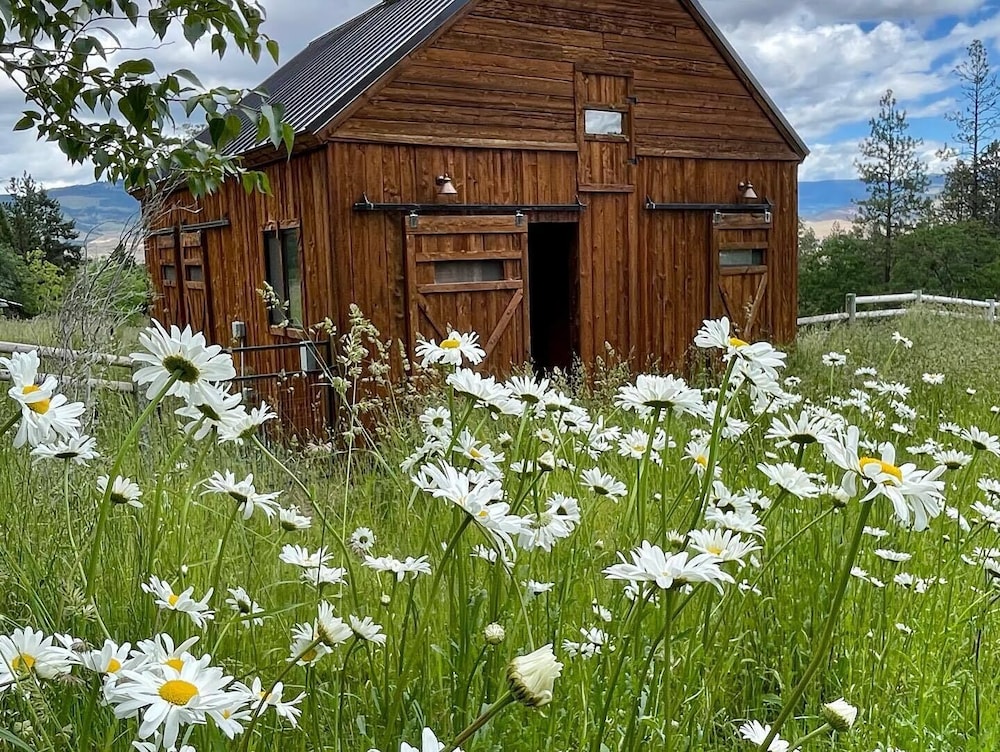 Ashland Vacations - Country Willows Inn and Estate - Property Image 20