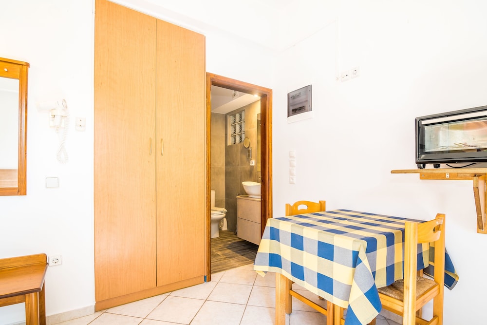 Thalassa Apartments