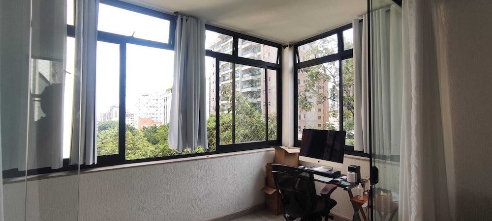 3 quartos na Savassi próximo a SKEMA