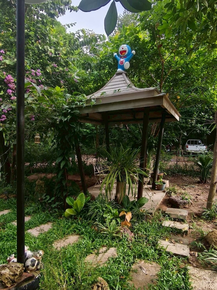 Phawaeng Resort